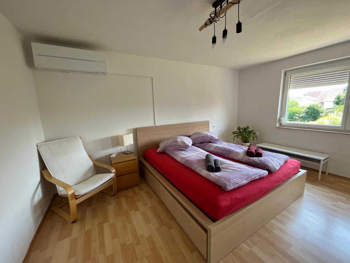 Sonnige 3 Zimmer Wohnung Mit Schoenem Balkon Im Gruenen Reutlingen Luaran gambar