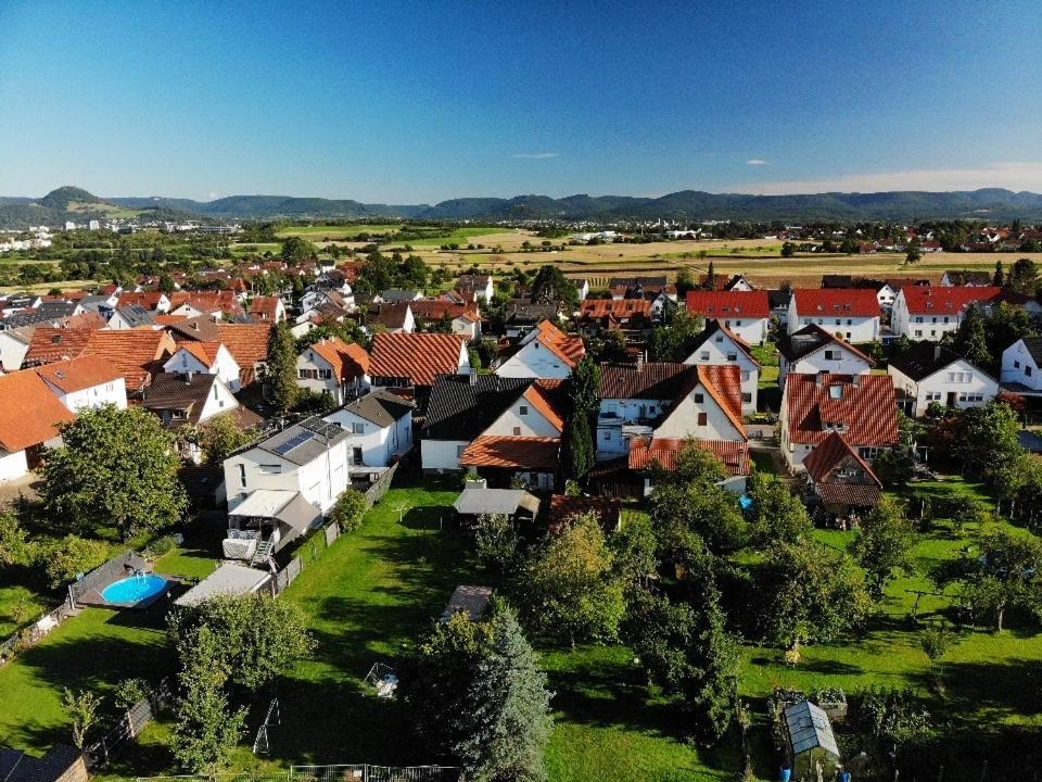Sonnige 3 Zimmer Wohnung Mit Schoenem Balkon Im Gruenen Reutlingen Luaran gambar