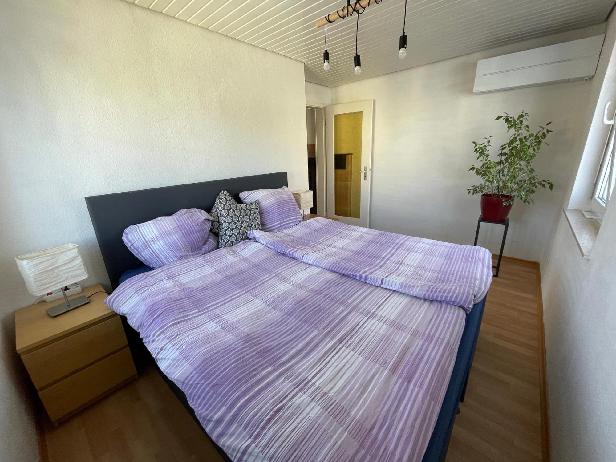 Sonnige 3 Zimmer Wohnung Mit Schoenem Balkon Im Gruenen Reutlingen Luaran gambar